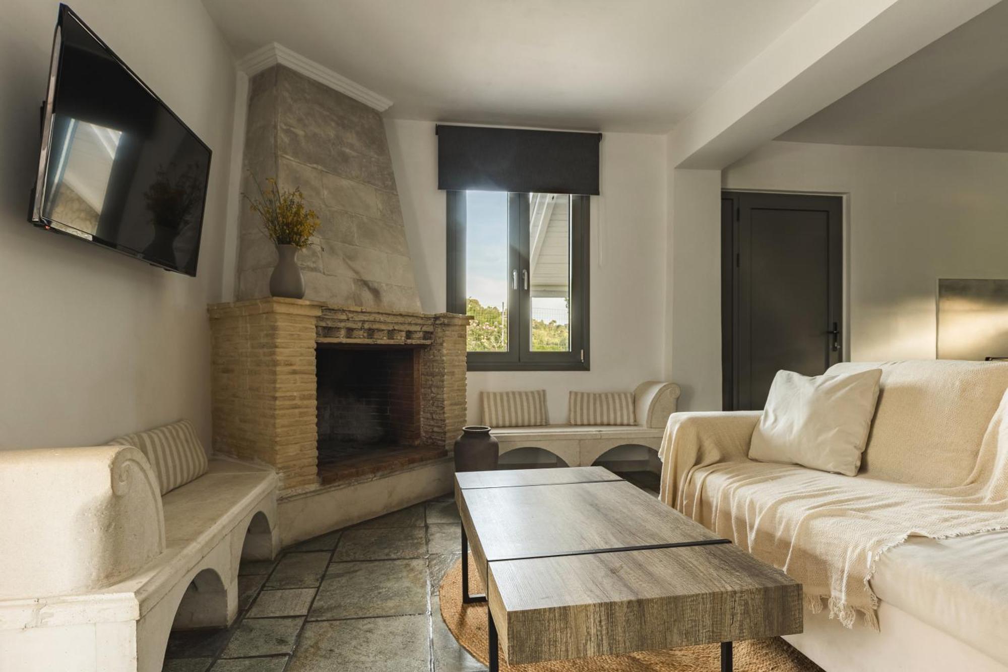 Binios Villa - Private Pool, Walking Distance From The Beach Vasilikí Exteriér fotografie